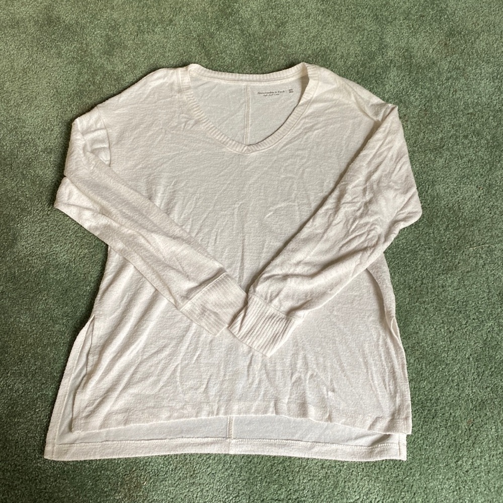 ABERCROMBIE: long sleeve sweater